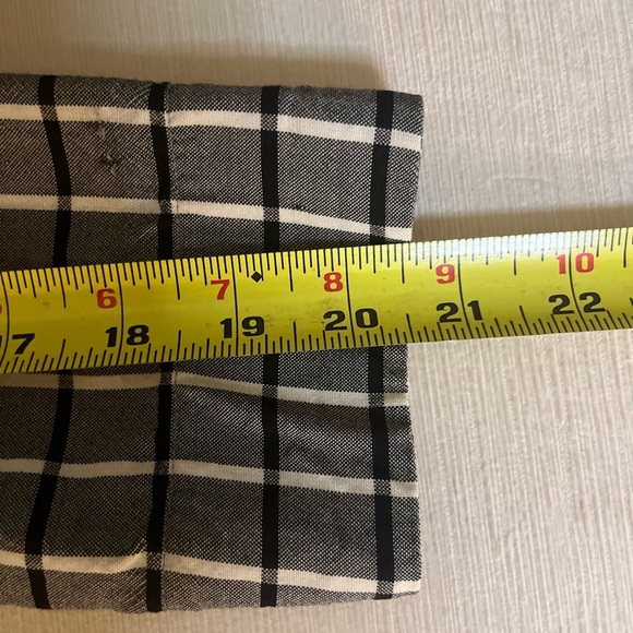 Tory Burch Top - Women's 4 Gray - Plaid Button Down Asymmetric Wrap Grey - Picture 11 of 16